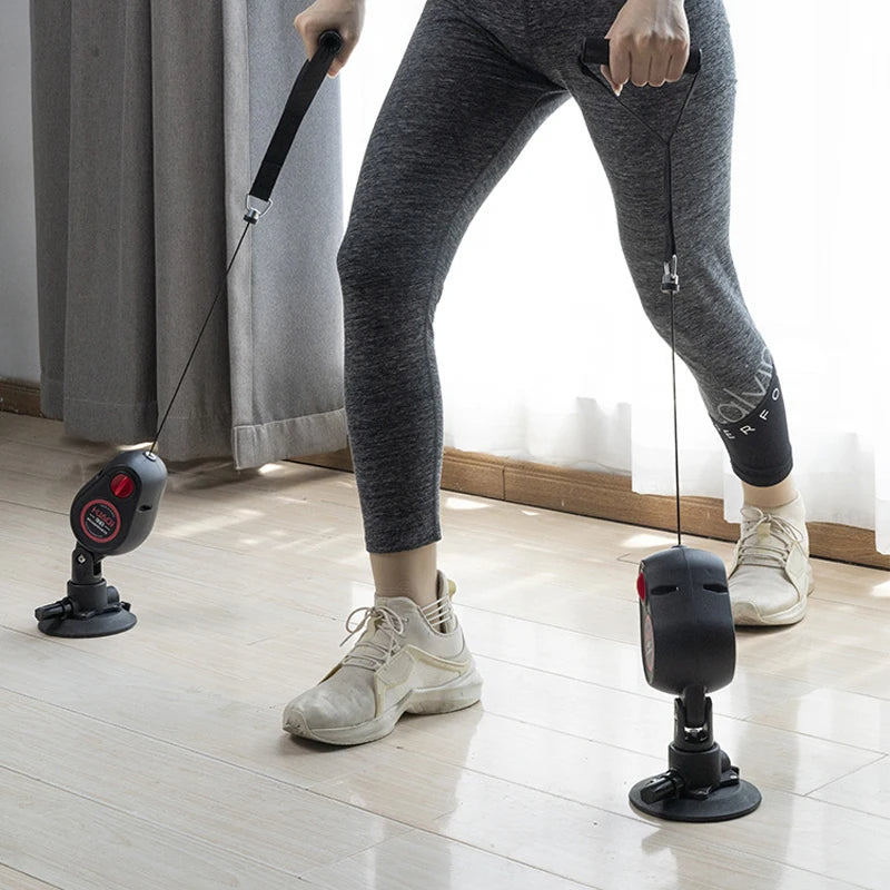 Entraîneur de résistance de fitness avec corde de traction et ventouse